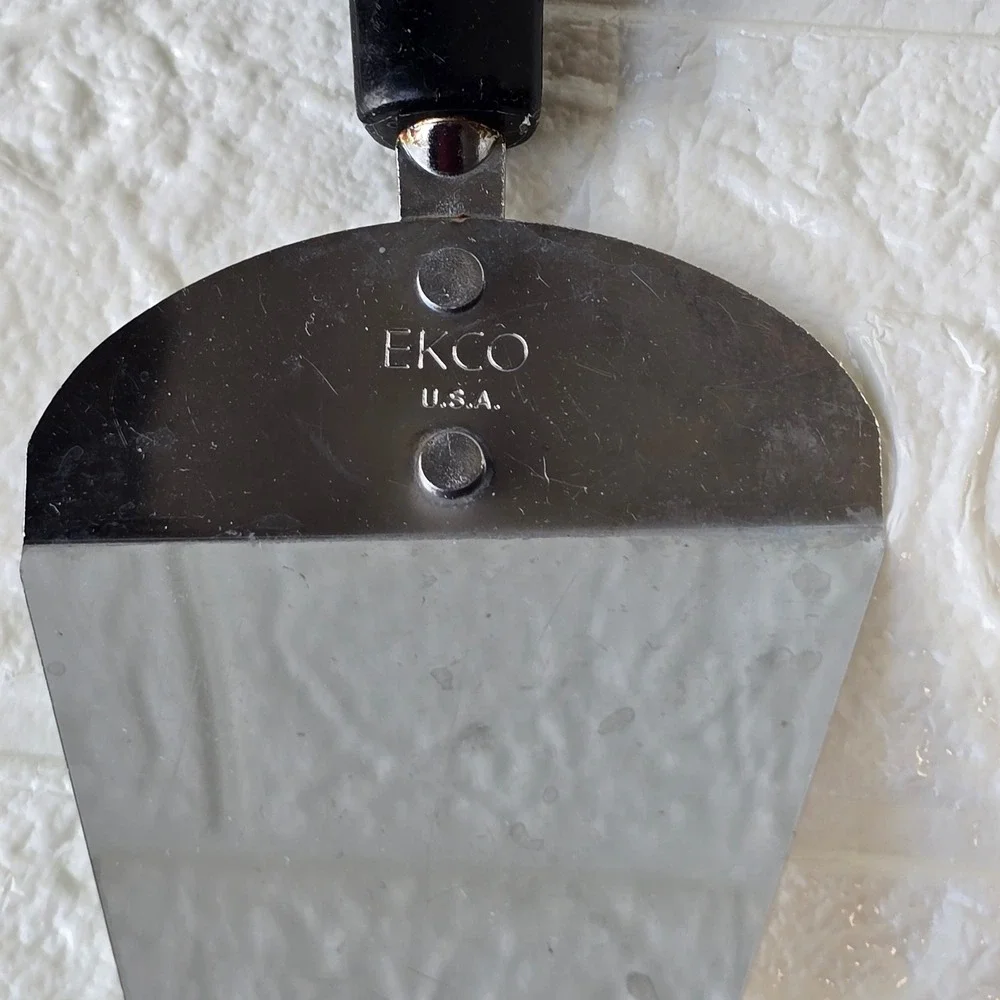 EKCO Vintage Pie Cake Server Stainless USA Black Handle 10 Inch Retro Kitchen